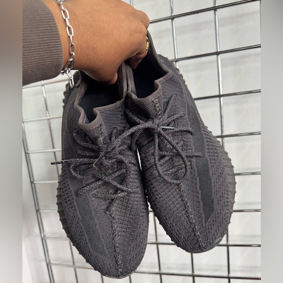Adidas Yeezy Boost 350 V2 Static Black Non-Reflective Mens Size 11.5 - Picture 6 of 10